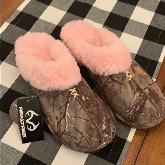 Real Tree Camo Pink House Slippers Size 